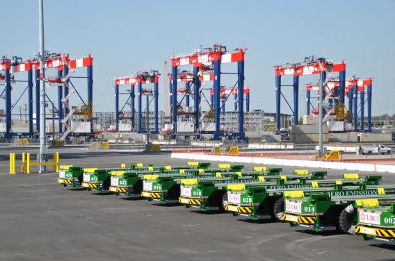 A photo of the Long Beach Container Terminal